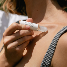 Load image into Gallery viewer, Lift Me Up Mood Oil