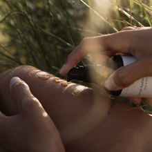 Cargar imagen en el visor de la galería, Eternal Radiance Oil